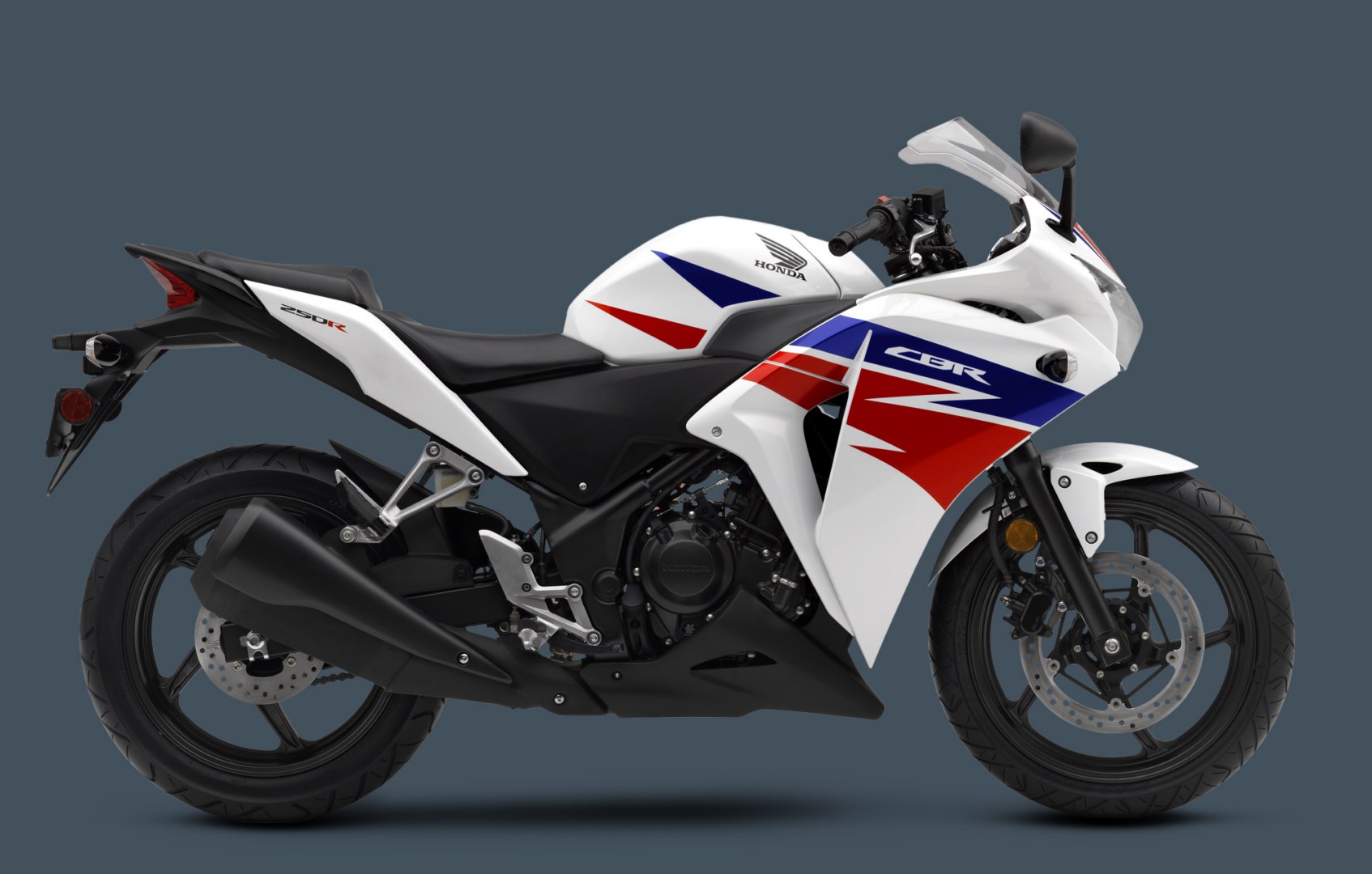 Imported Honda CBR250R Price Features Specifications in Pakistan Models Shapes Colors Reviews