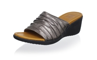 Ladies Sandals By Regal Shoes Latest Fashionable Designs In Pakistan Price Colors Images